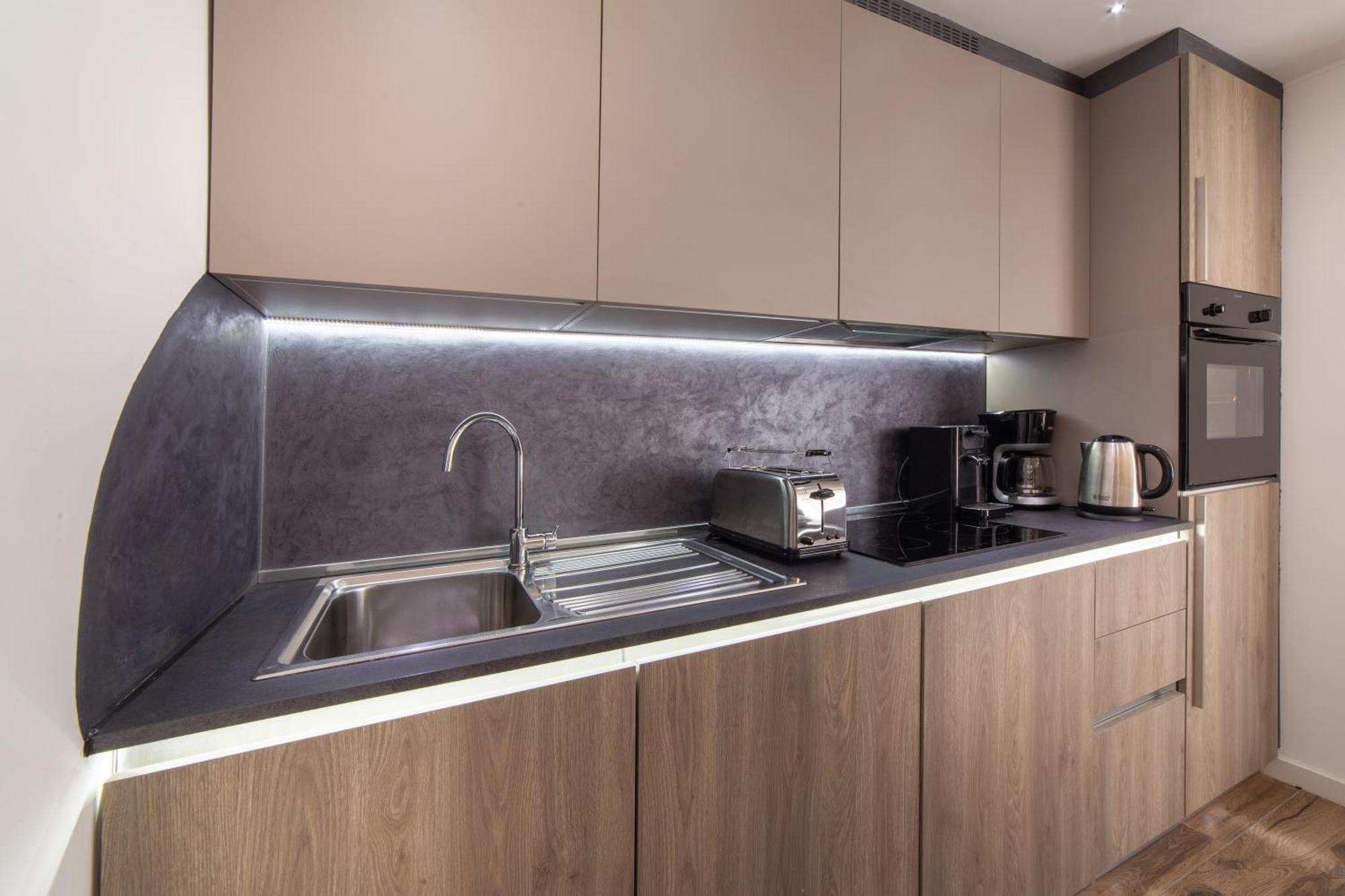 The Queen Luxury Apartments - Villa Carlotta Люксембург Екстер'єр фото