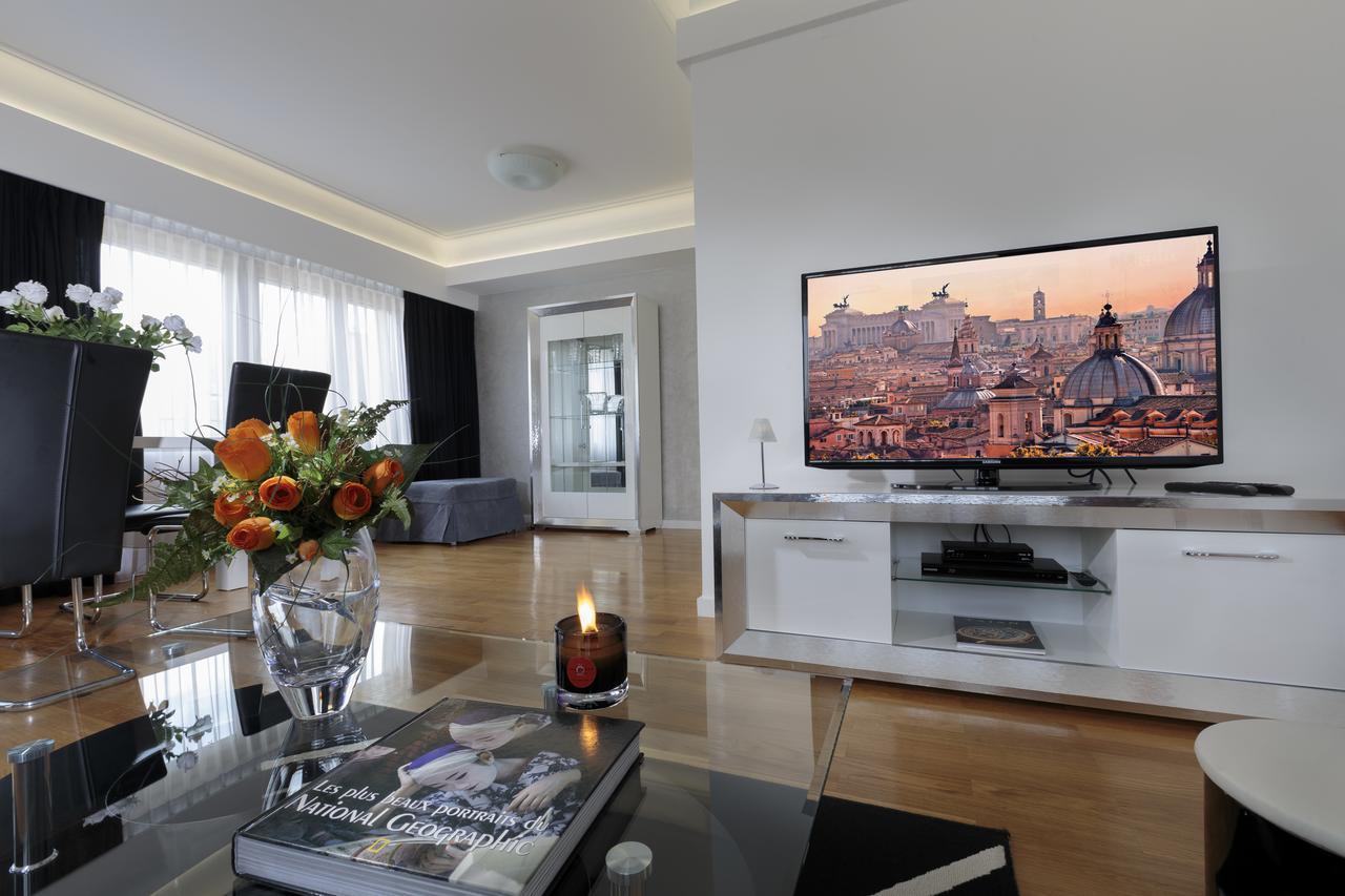The Queen Luxury Apartments - Villa Carlotta Люксембург Екстер'єр фото